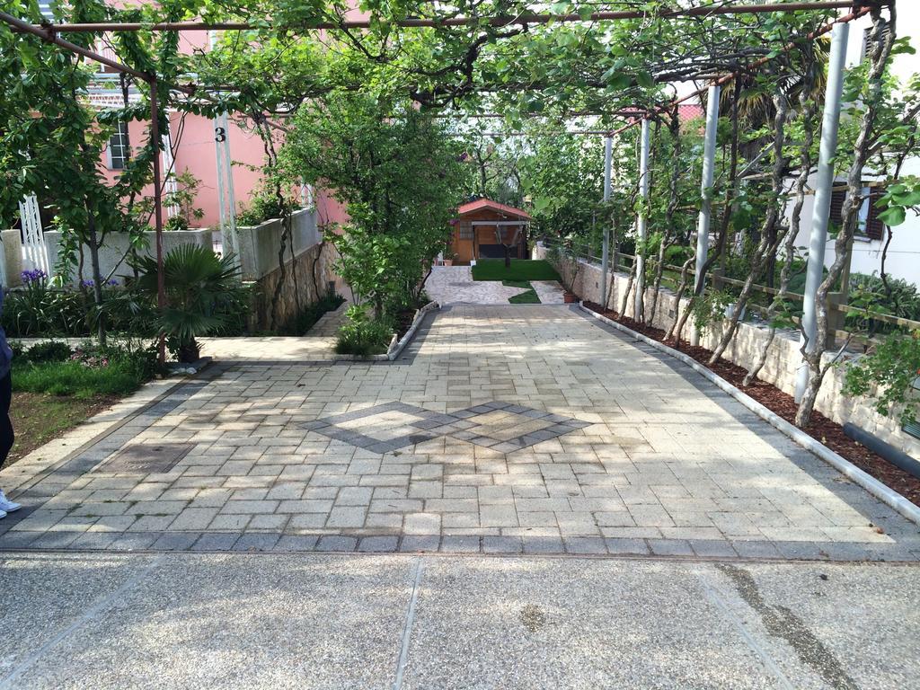 Villa Dijana Malinska Ngoại thất bức ảnh