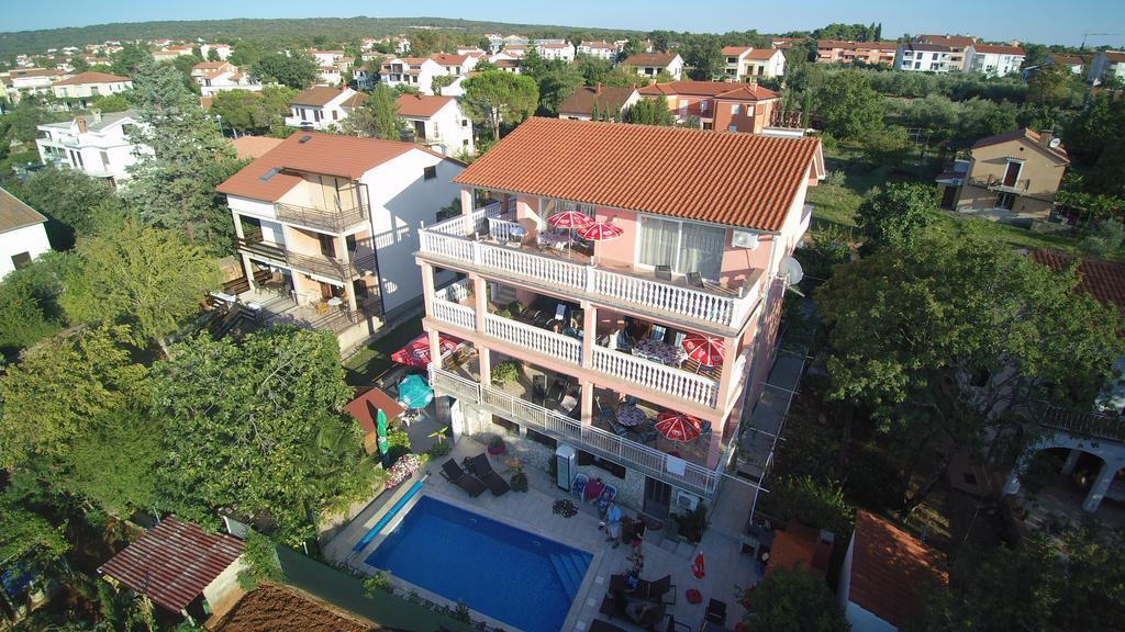 Villa Dijana Malinska Ngoại thất bức ảnh